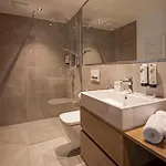 B5 Aparthotel