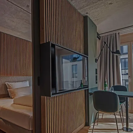 B5 4* Καρλσρούη